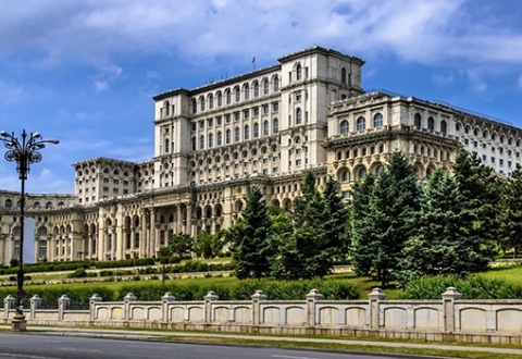 Viking Bucharest_Palace_of_Parliament_700x350_tcm23-119866
