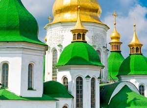 Viking - Kiev_St_Sophia_Domes_700x350_tcm23-119880