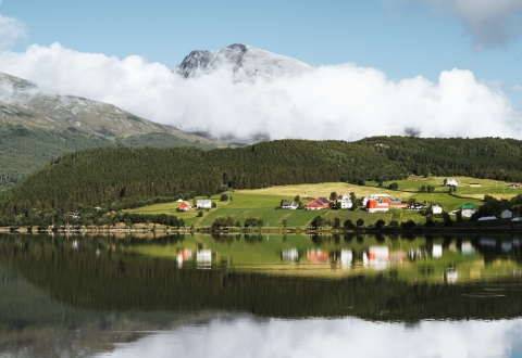 Norway_till-daling-MtwV-ZZt3zw-unsplash