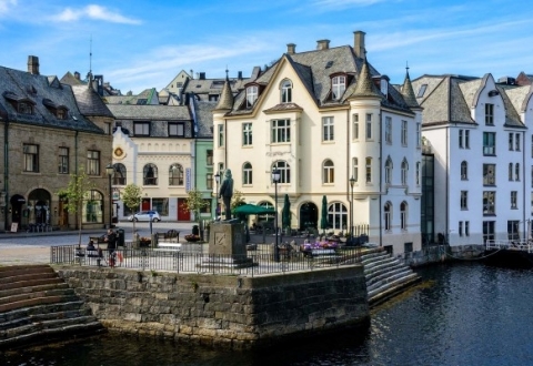 HURTIGRUTEN - alesunddconvertini_2500x1250