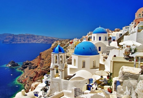 silversea-mediterranean-cruise-santorini-greece