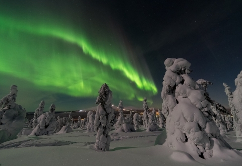 aurora-borealis-2959663_960_720