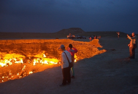 Darvaza Gas Cater, Turkmenistan